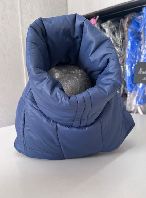 KENZOO tummansininen lämmin takki vyöllä